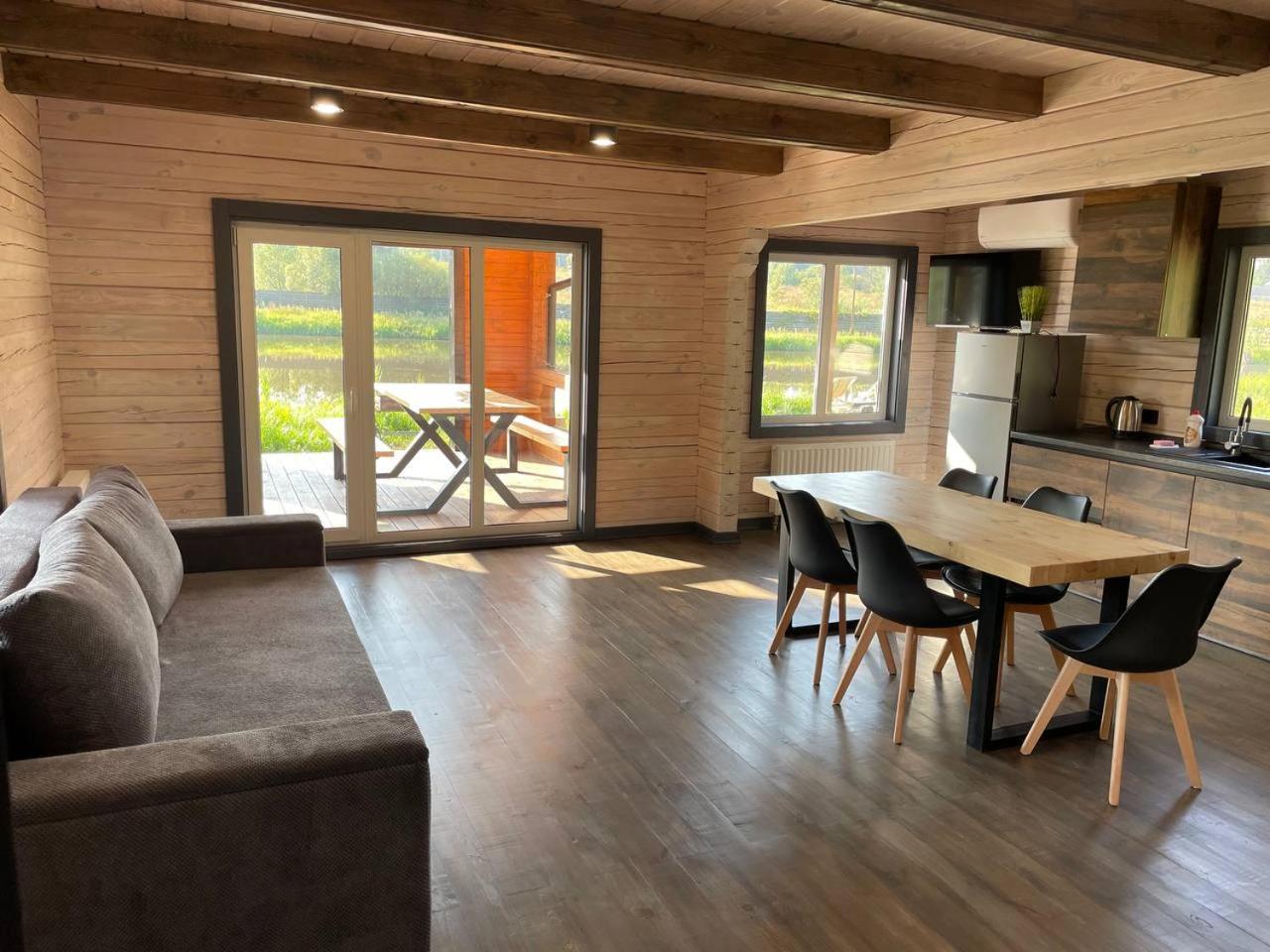 Guesthouse On The Lake With Bathhouse 70 Km From Kiev Makariv Extérieur photo