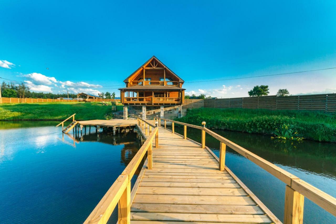 Guesthouse On The Lake With Bathhouse 70 Km From Kiev Makariv Extérieur photo