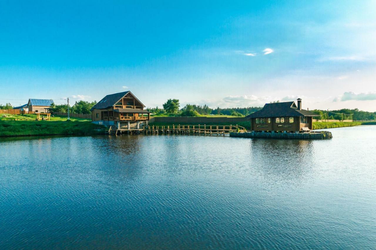 Guesthouse On The Lake With Bathhouse 70 Km From Kiev Makariv Extérieur photo